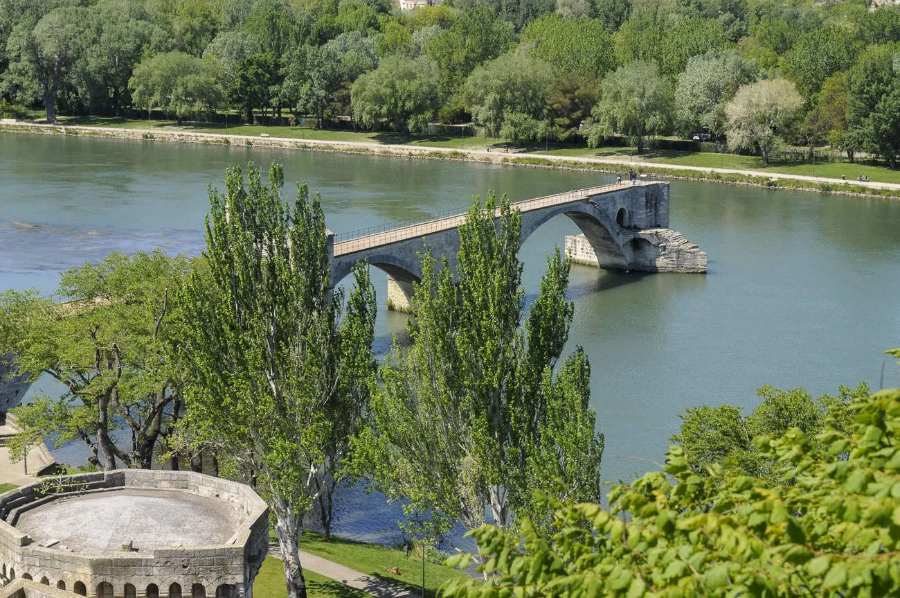 autour-du-mas-du grialou-carpentras-ventoux-dentelles-montmirail-palais-des-papes-avignon-pont-vignoble-randonnee-nature-23