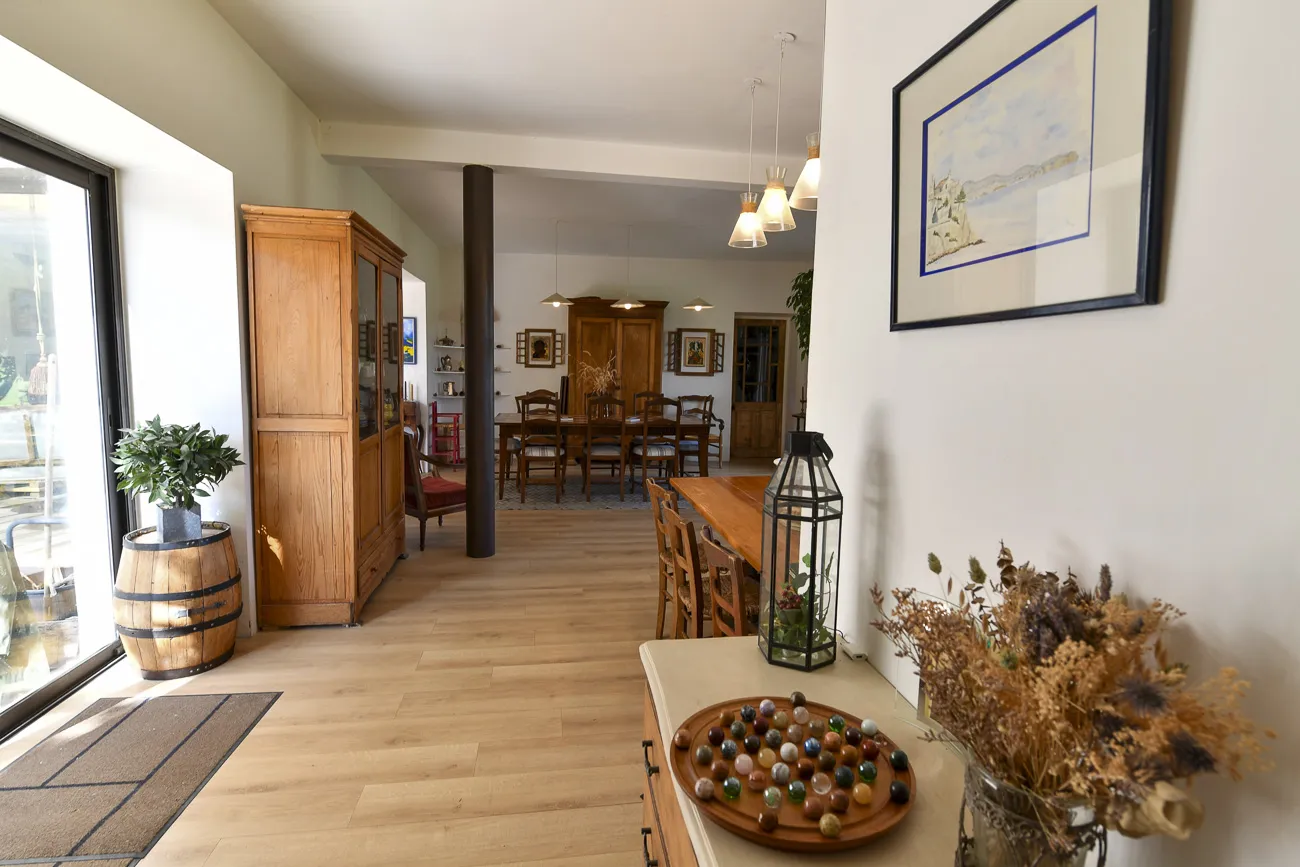 piscine-chambres-mas-du-grialou-location-maison-famille-nombreuse-domaine-vaucluse-carpentras-mont-ventoux-dentelles-provence-60